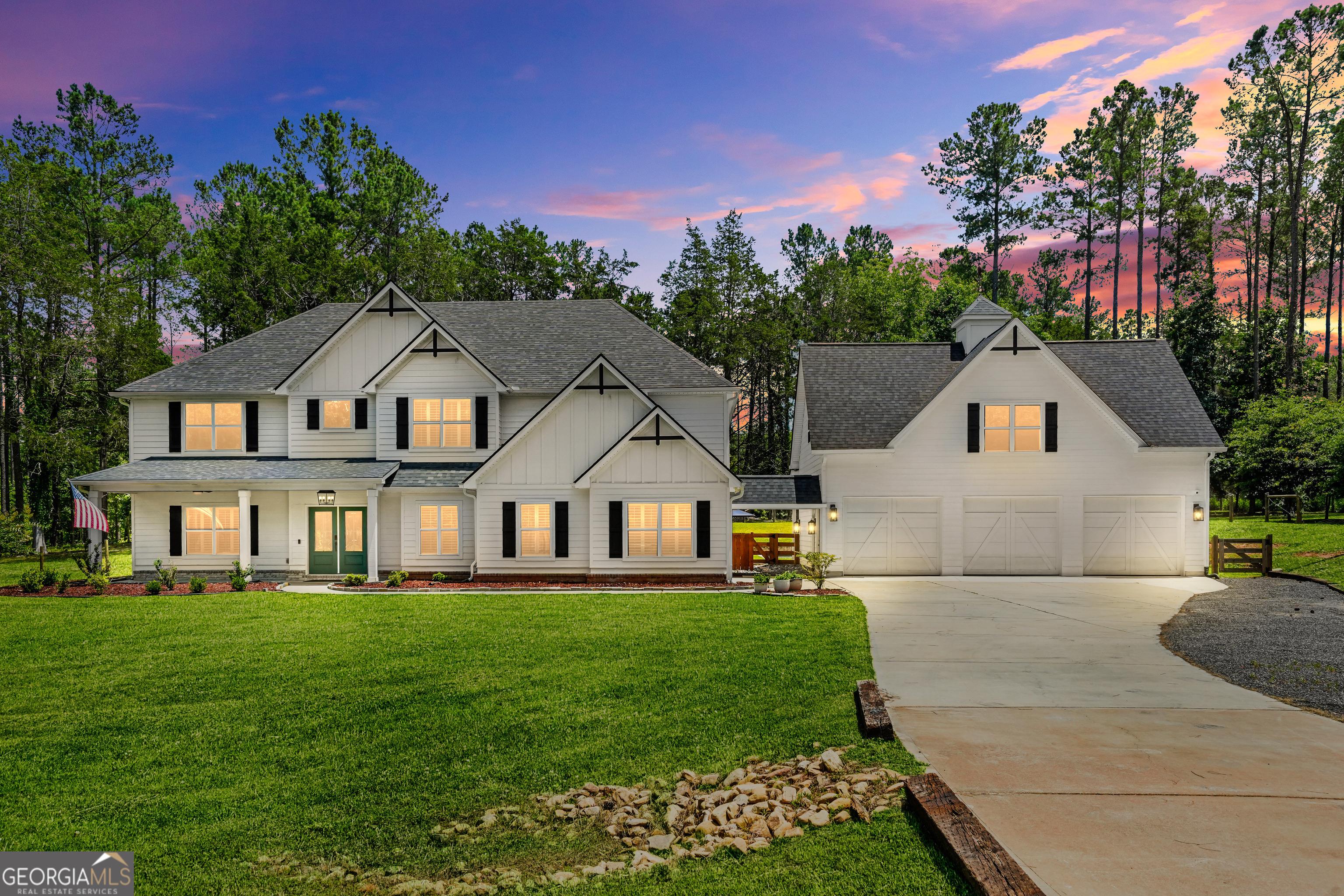 Dead Oak Rd, Senoia, GA 30276