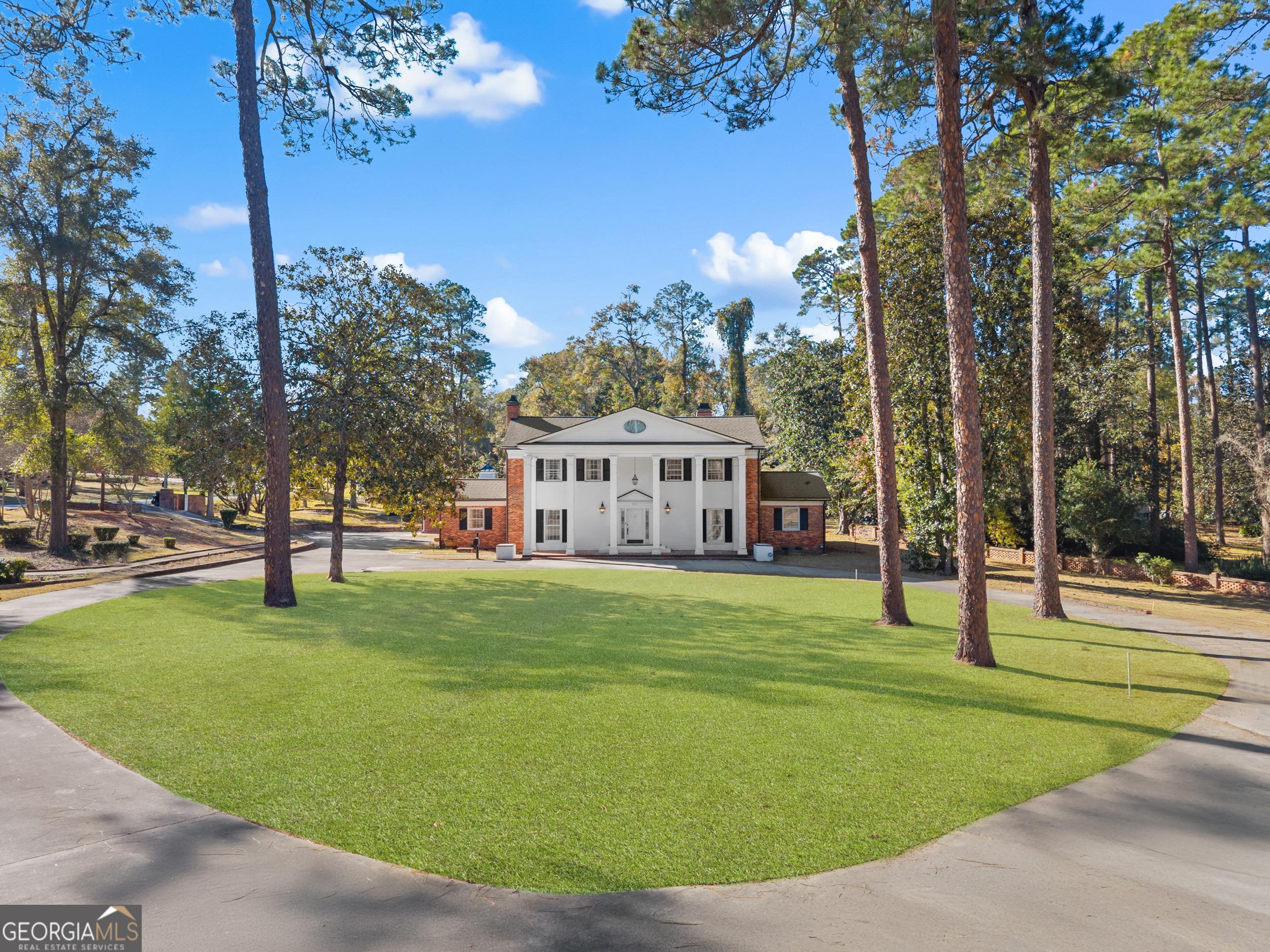 N Main St, Sylvania, GA 30467