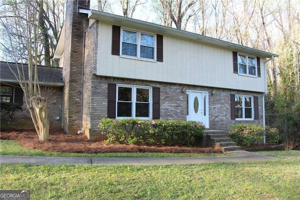 Oakstone Way, Roswell, GA 30075