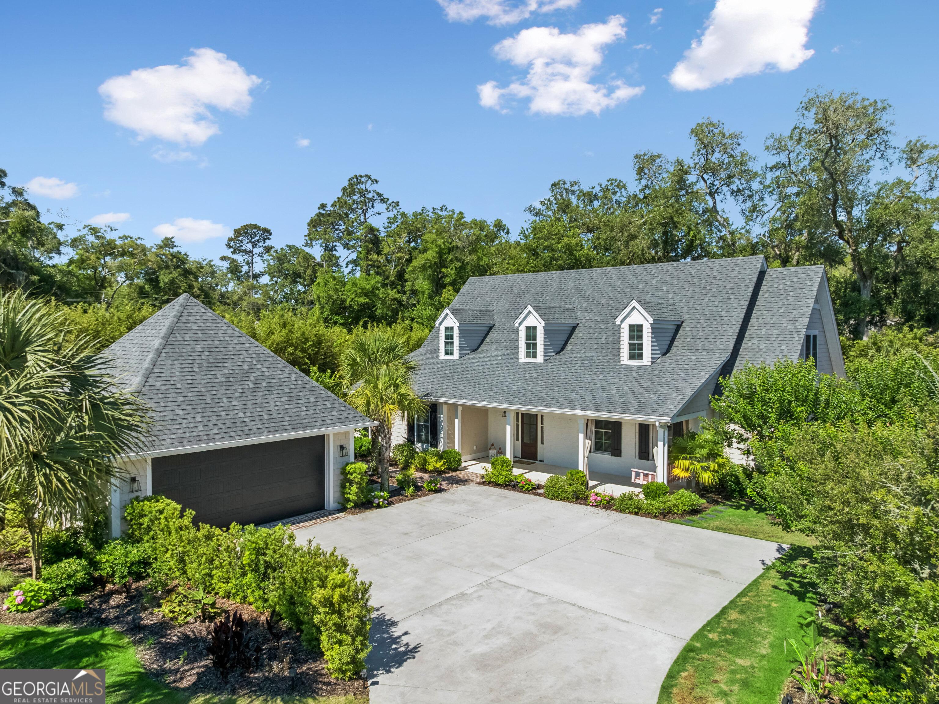 Couper Pl, Saint Simons Island, GA 31522