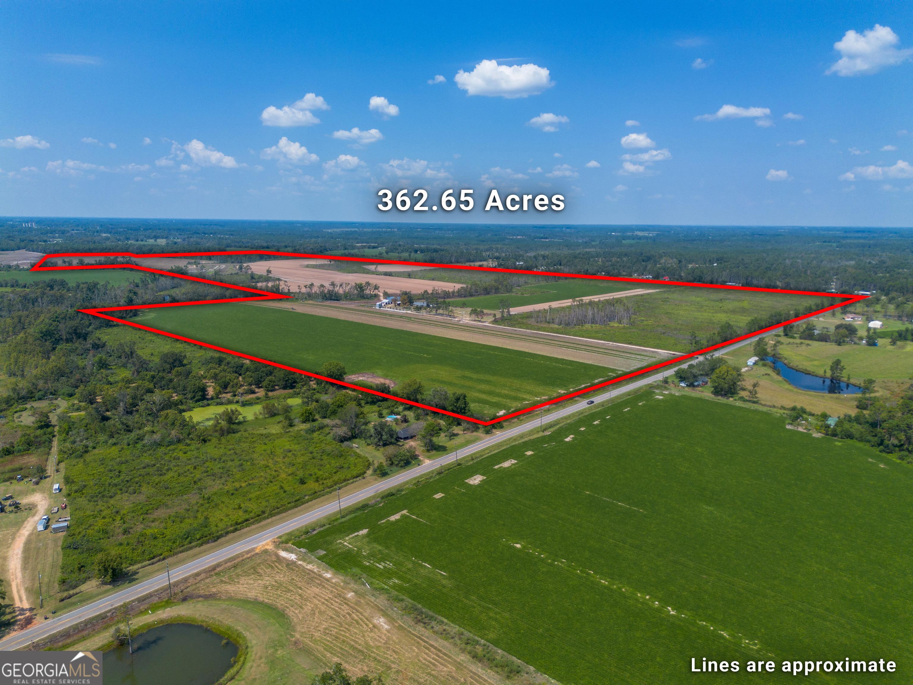 Warren Carter Rd, Douglas, GA 31533