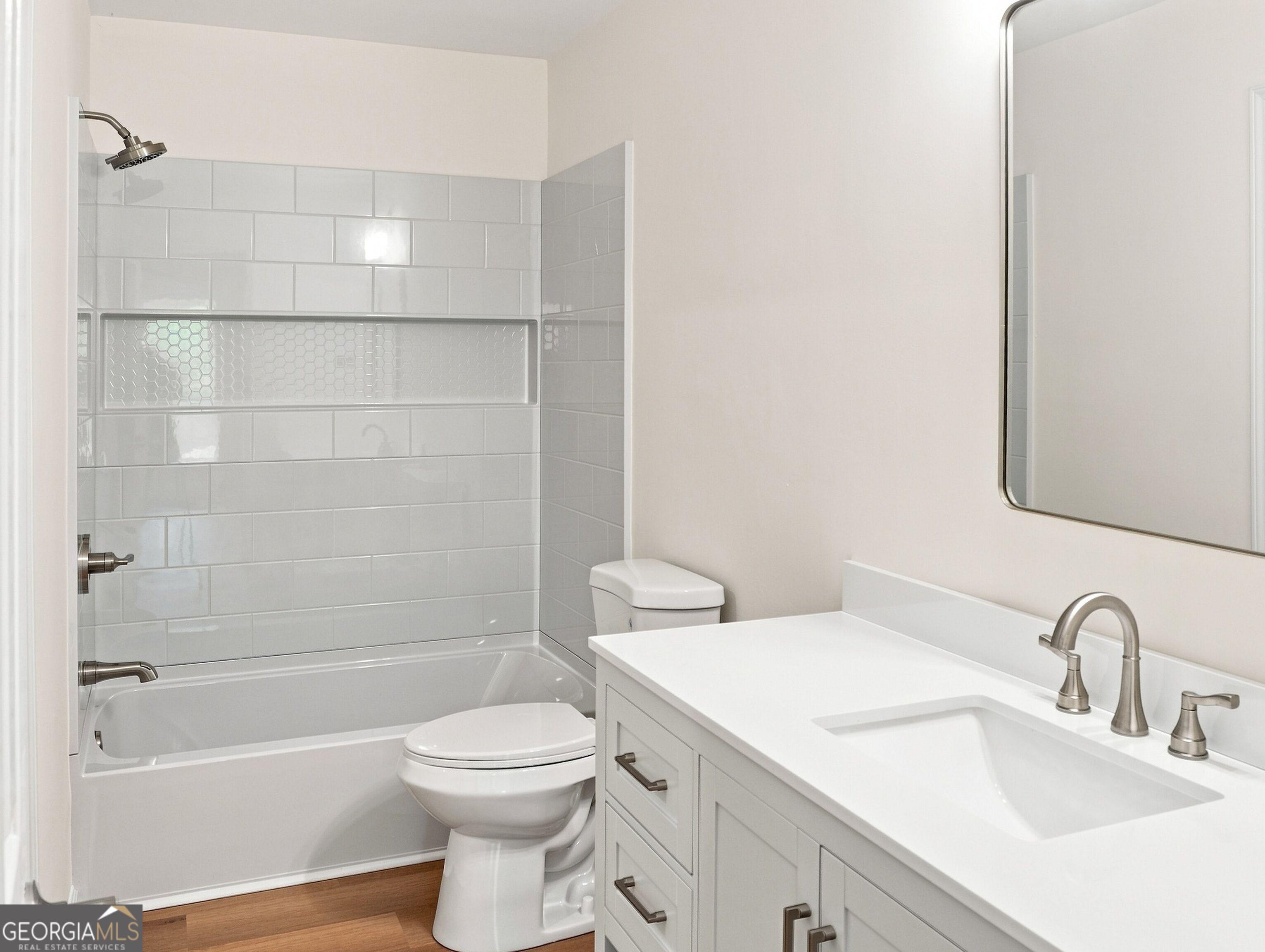 Ashly Cove Ln, Snellville, GA 30078