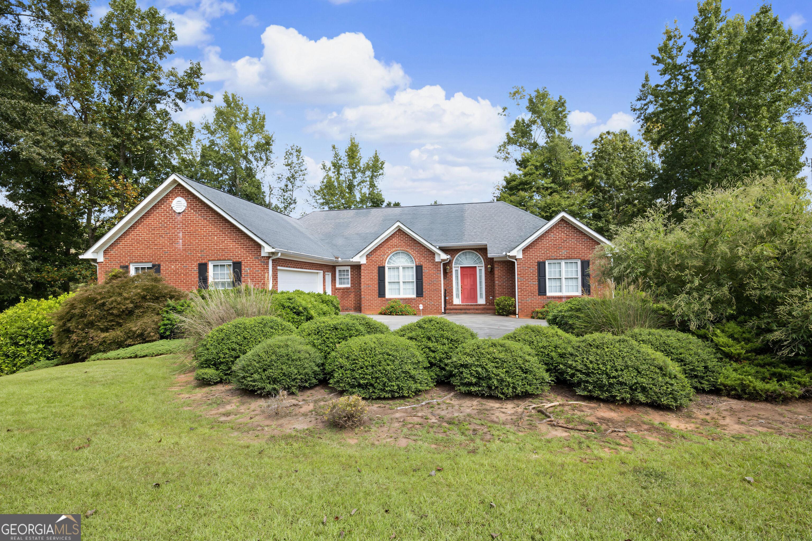 Agape St, Williamson, GA 30292