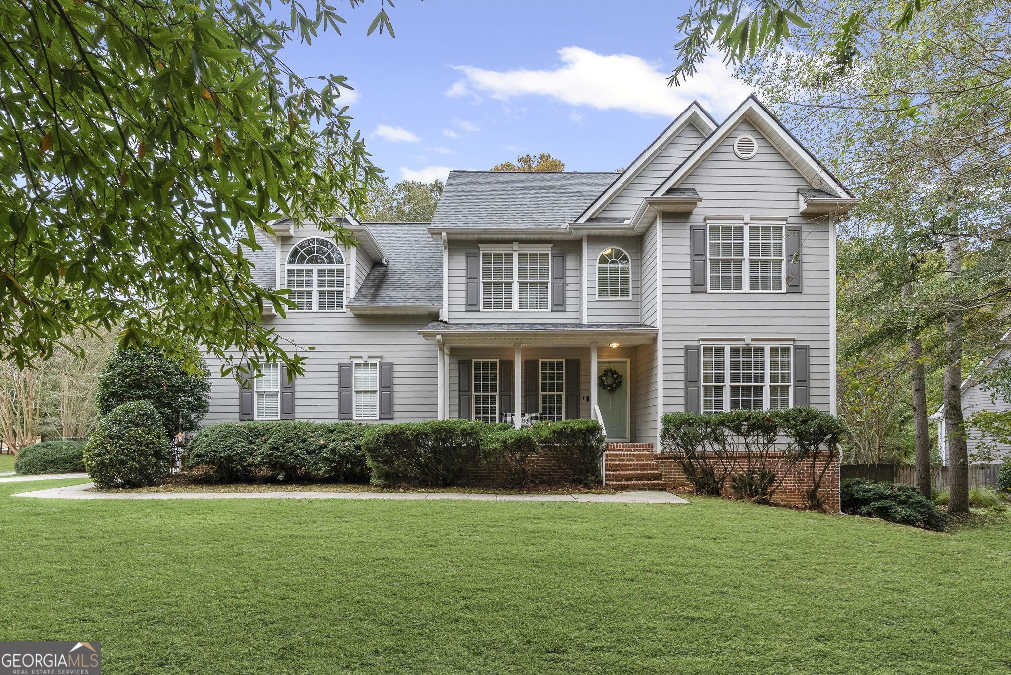 Cove Dr, Newnan, GA 30263
