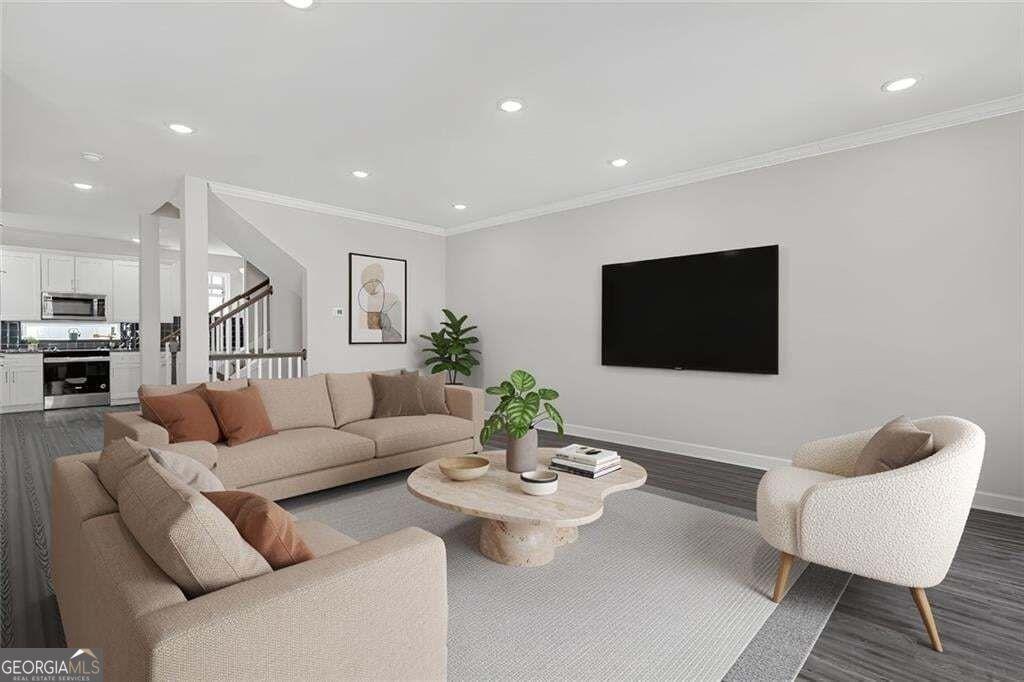 Sea Cove Point Pt Nw, Atlanta, GA 30318