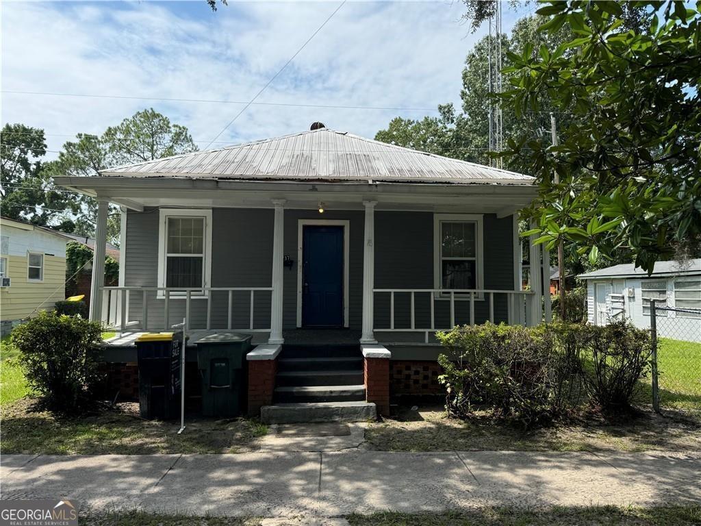 E 37th St, Savannah, GA 31401