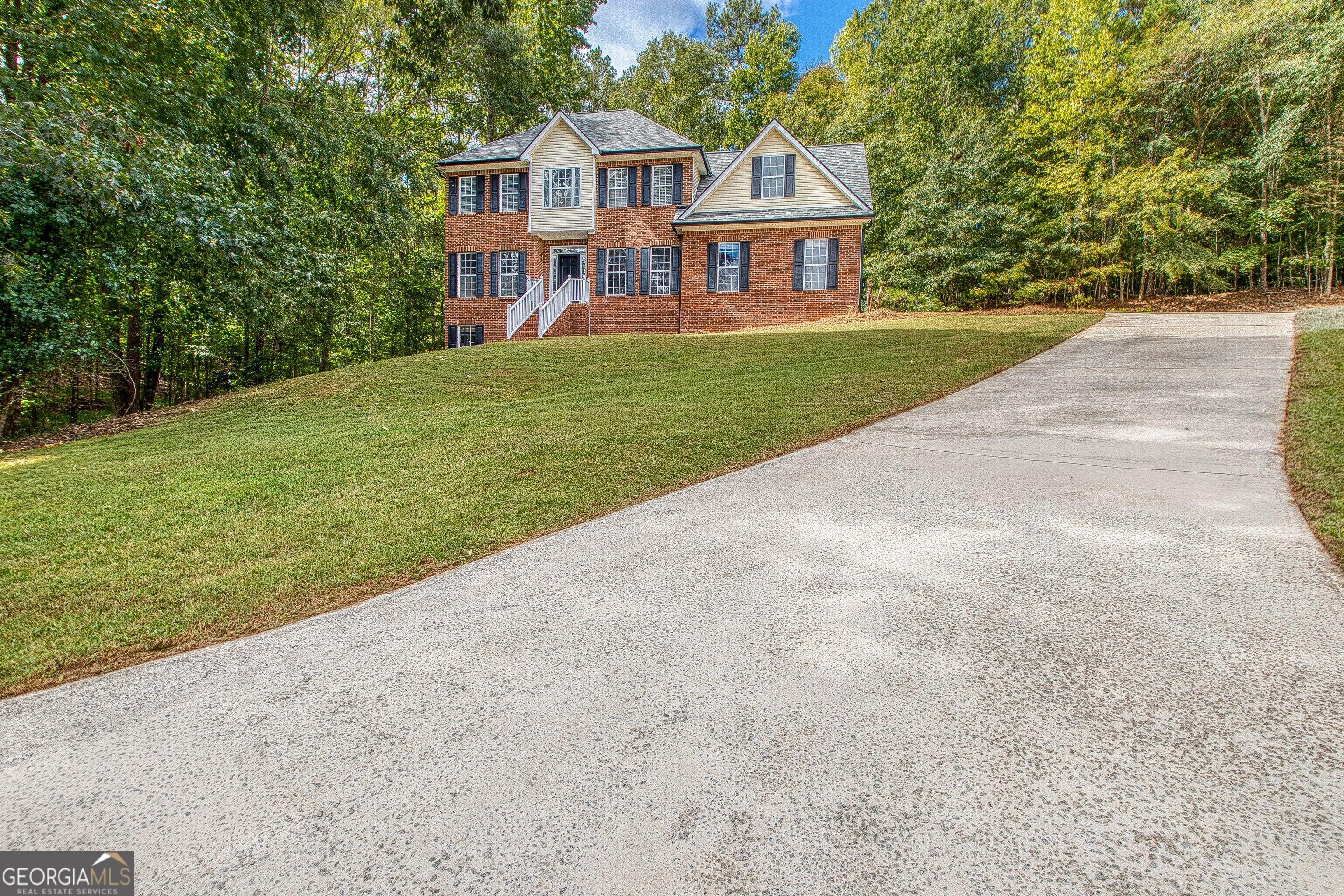 Jordan Pl, Fayetteville, GA 30215