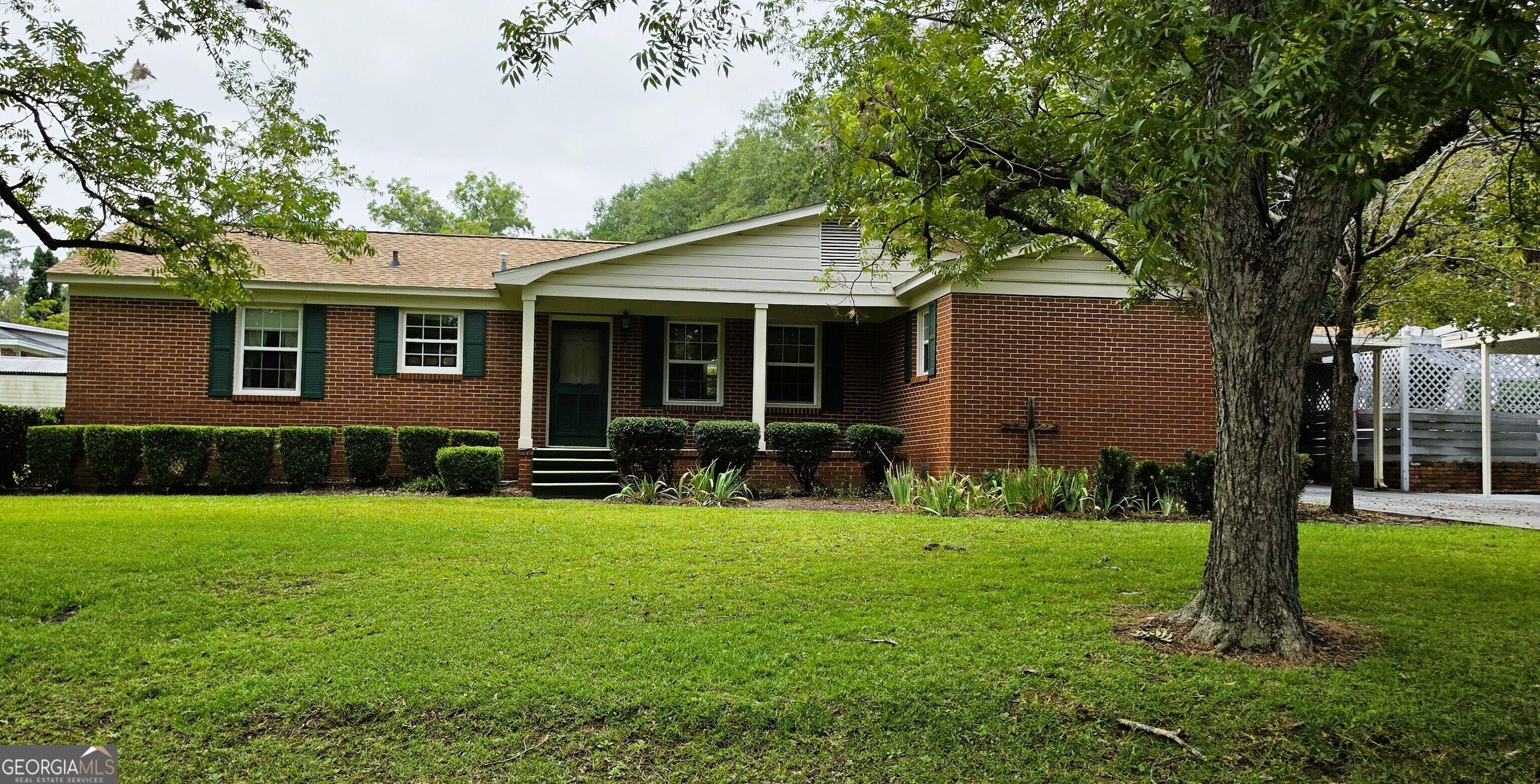 Mulberry St, Swainsboro, GA 30401