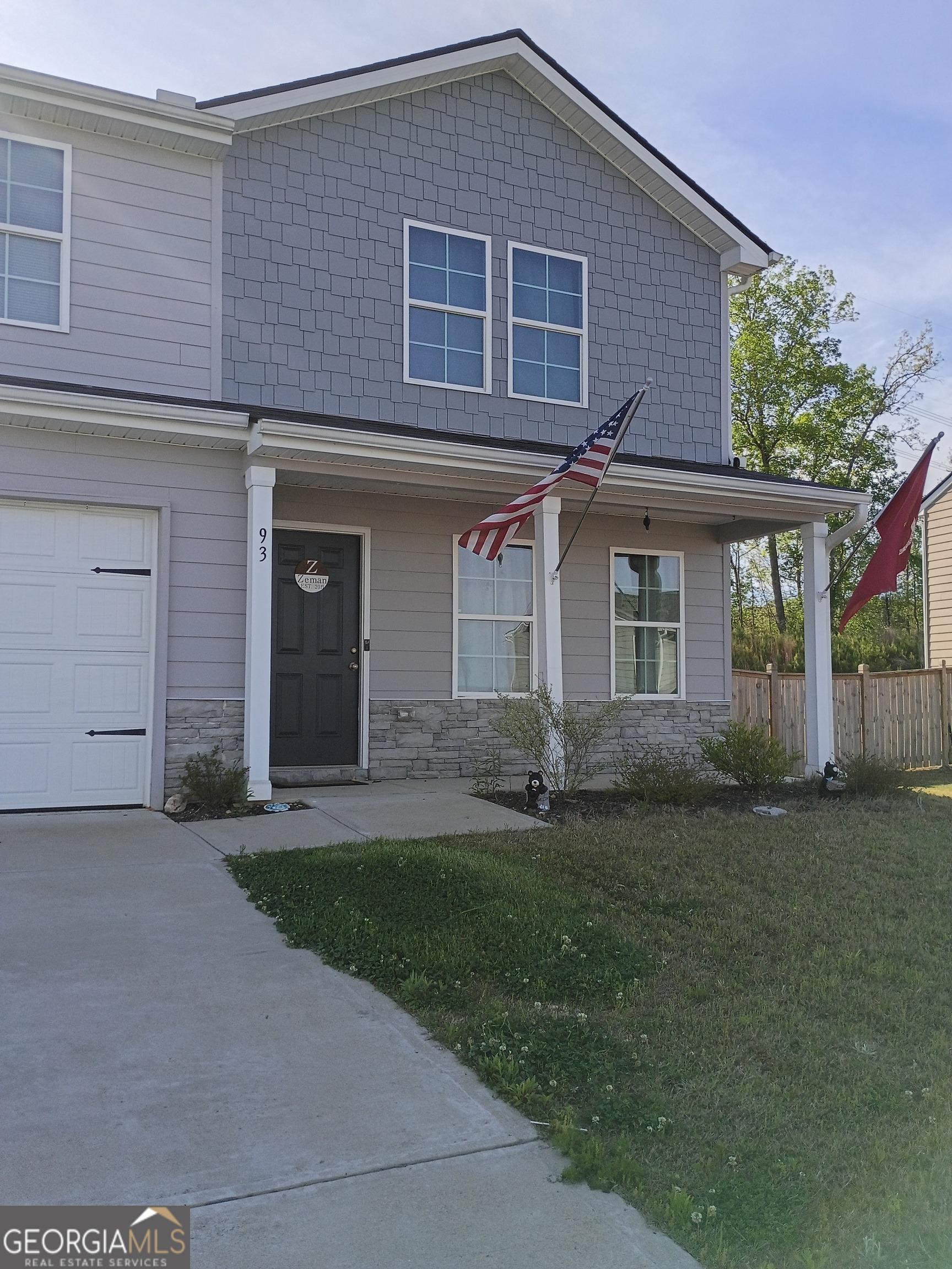 Oxford Ln, Kingston, GA 30145
