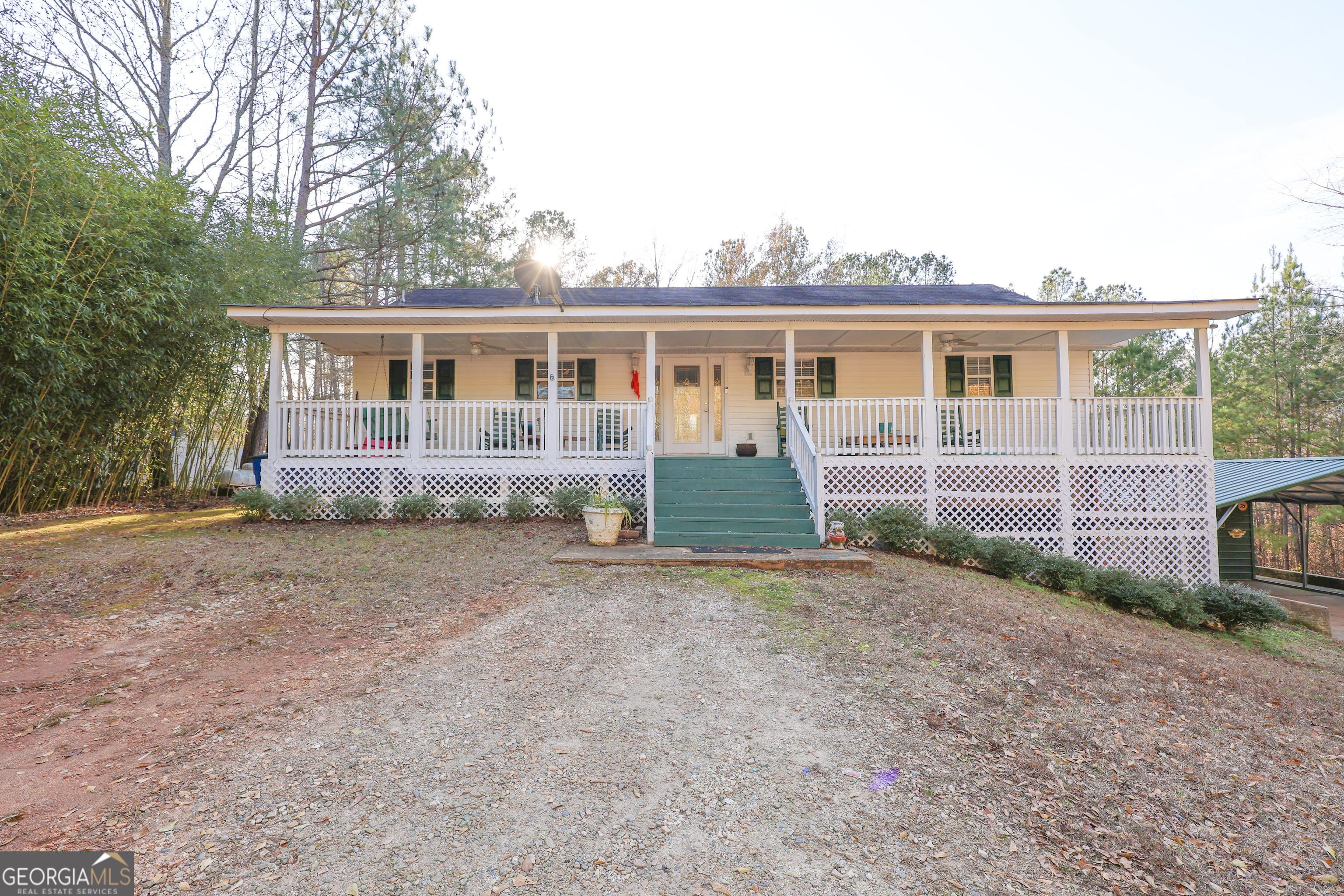 Deer Pointe Ct, Lagrange, GA 30240