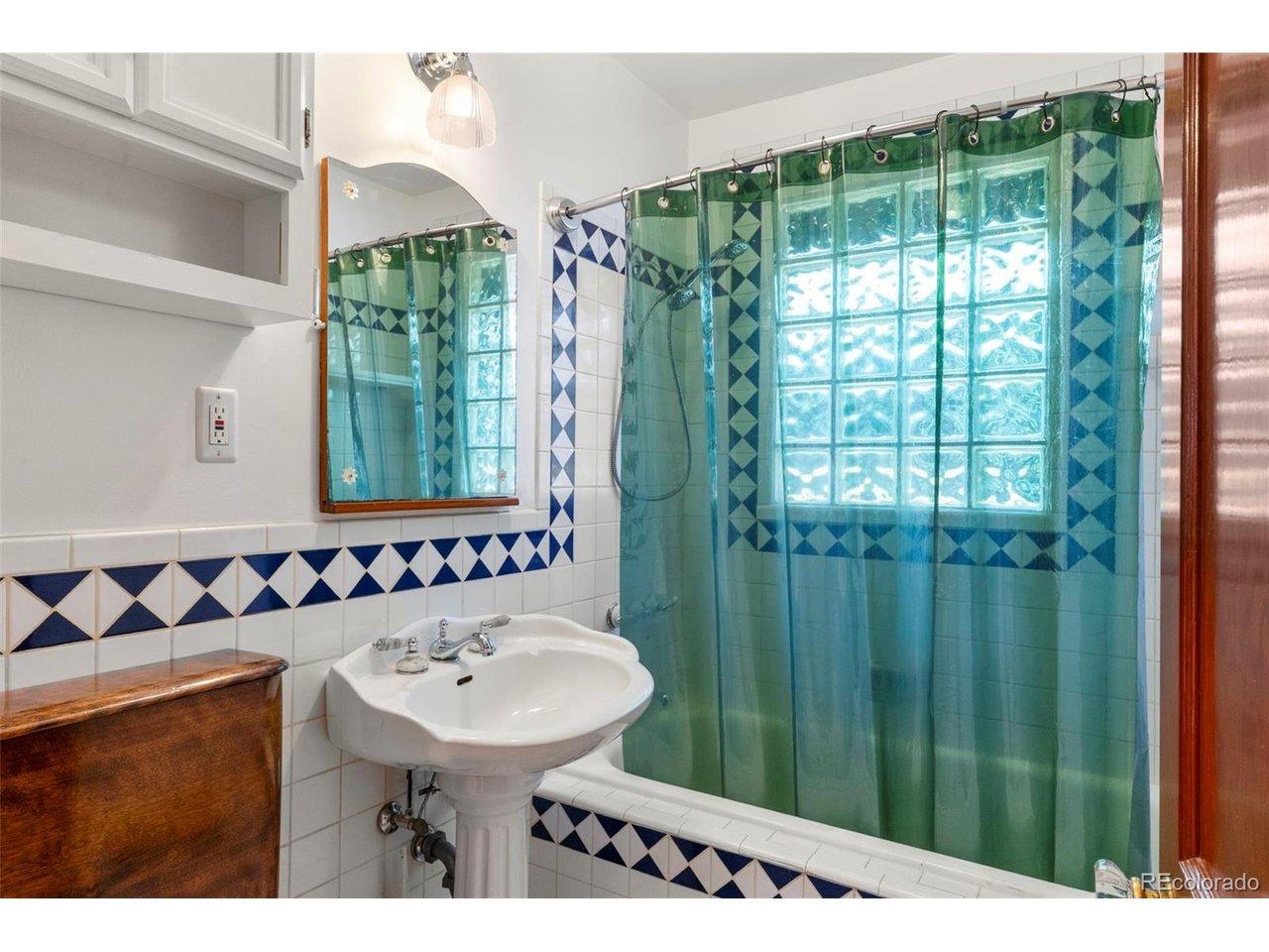 E Platte Ave, Colorado Springs, CO 80903