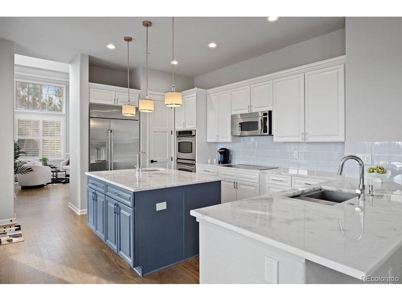 El Diente Peak Pl, Castle Rock, CO 80108