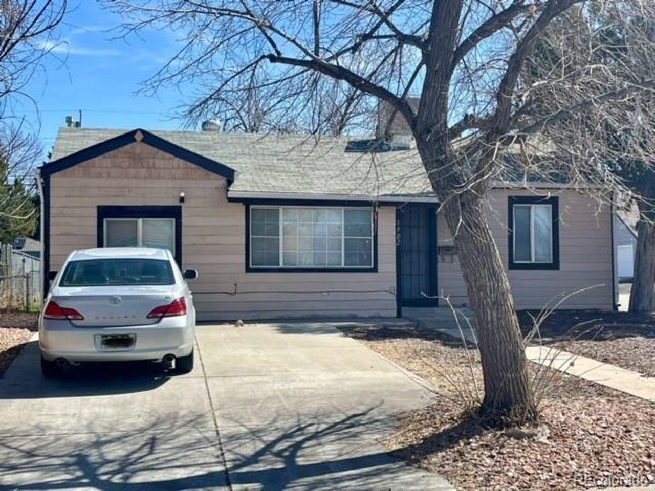 Kenton St, Aurora, CO 80010
