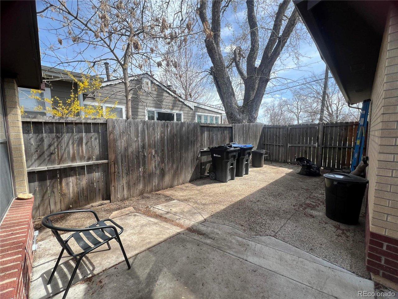 Dover St, Arvada, CO 80002