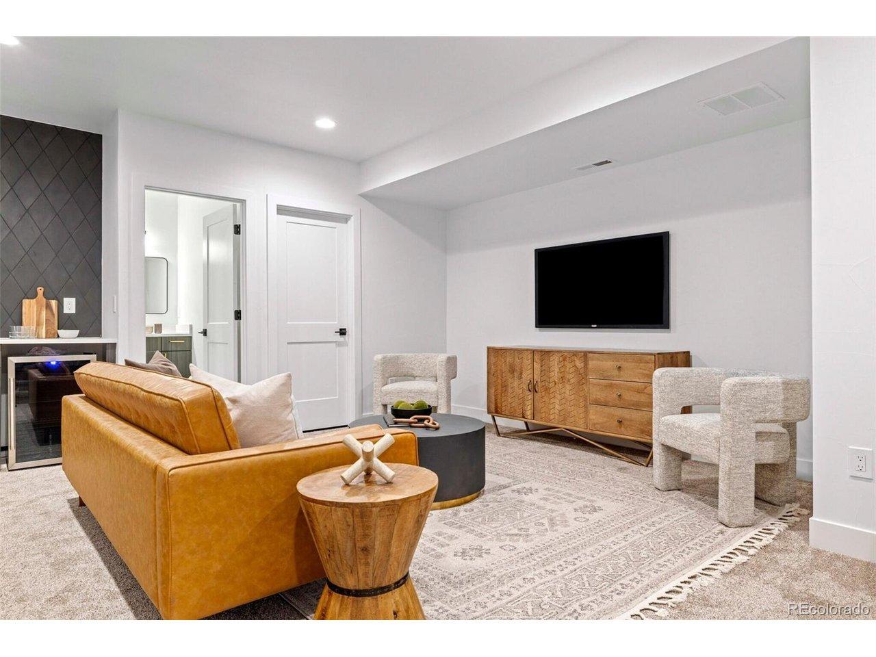 Newton St Unit 1, Denver, CO 80204