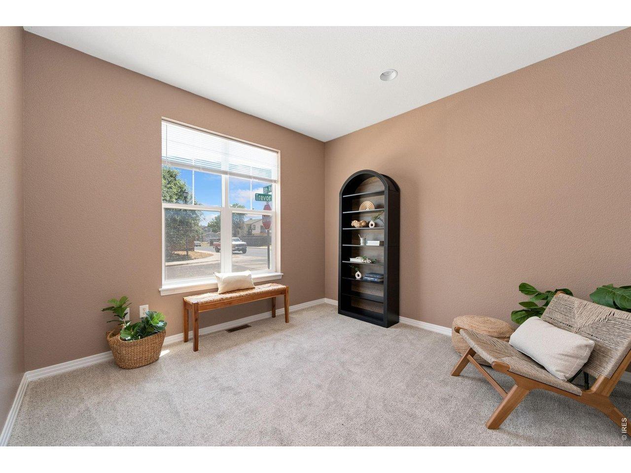 18th Ave, Longmont, CO 80501