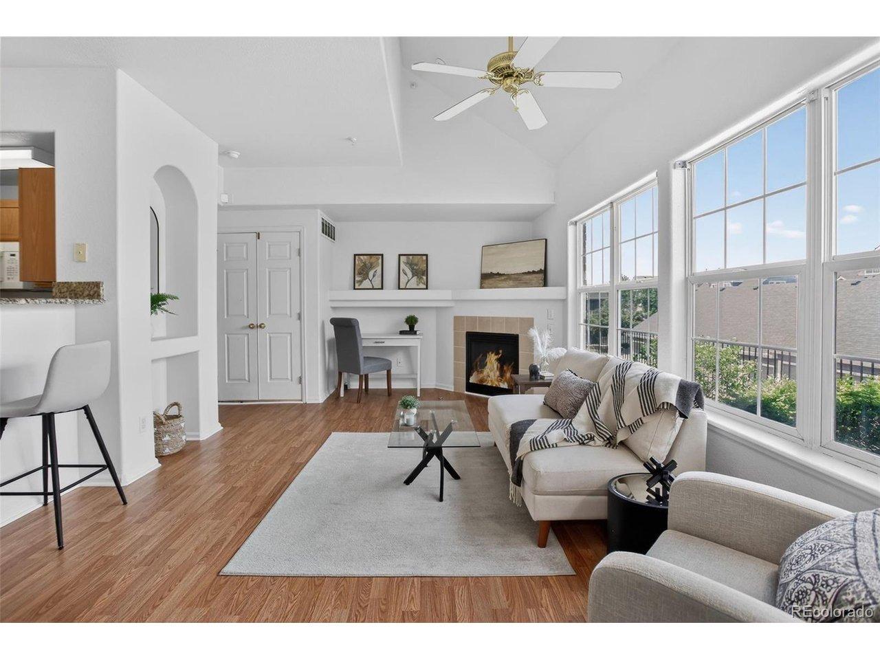 E Grand Dr, Aurora, CO 80015