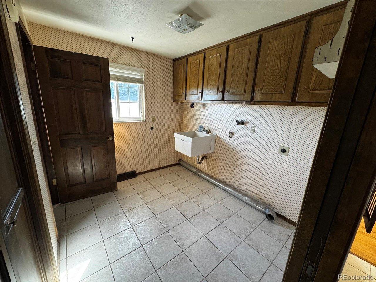 W 57th Pl, Golden, CO 80403