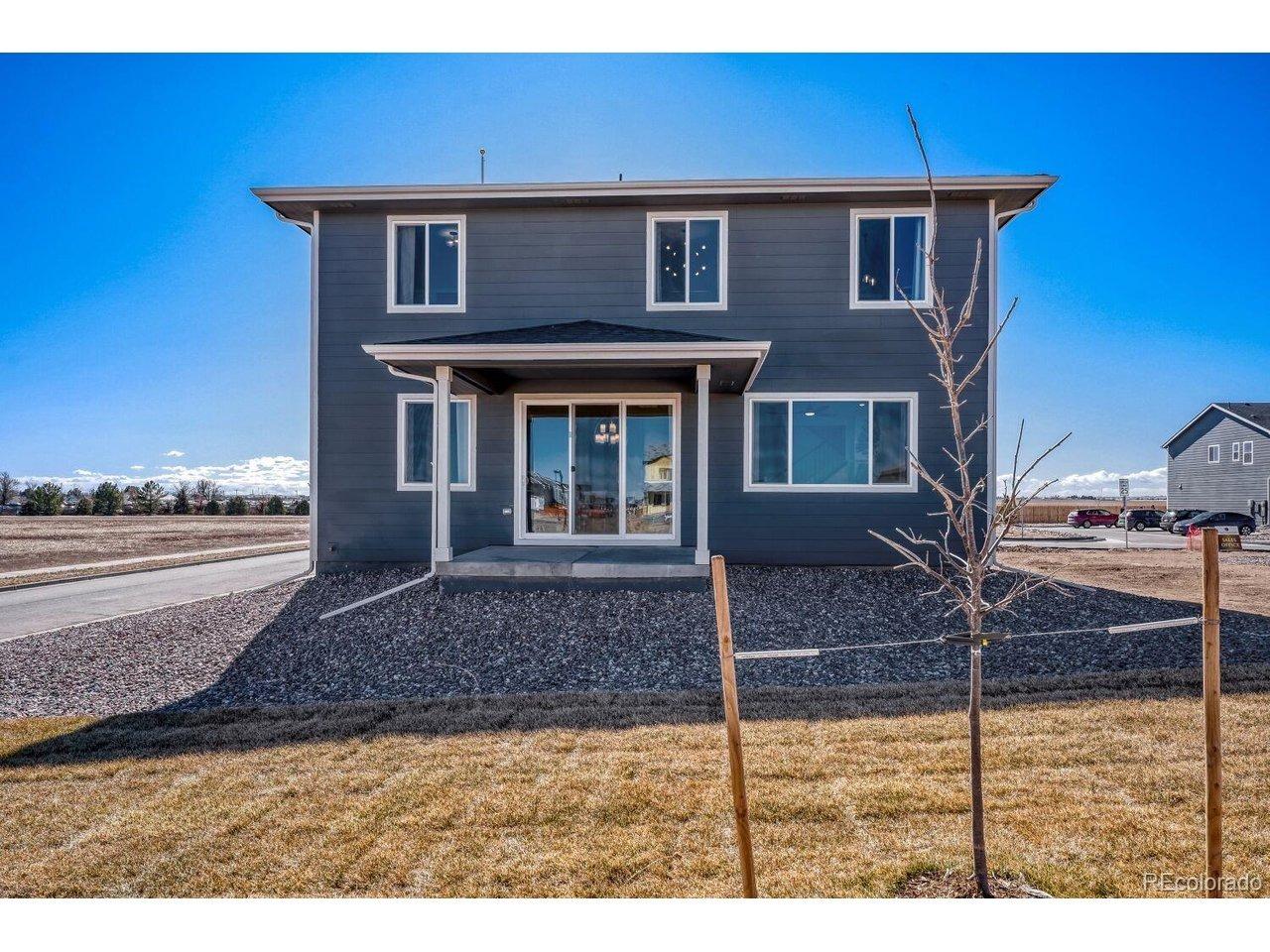 E 27th Ave, Strasburg, CO 80136