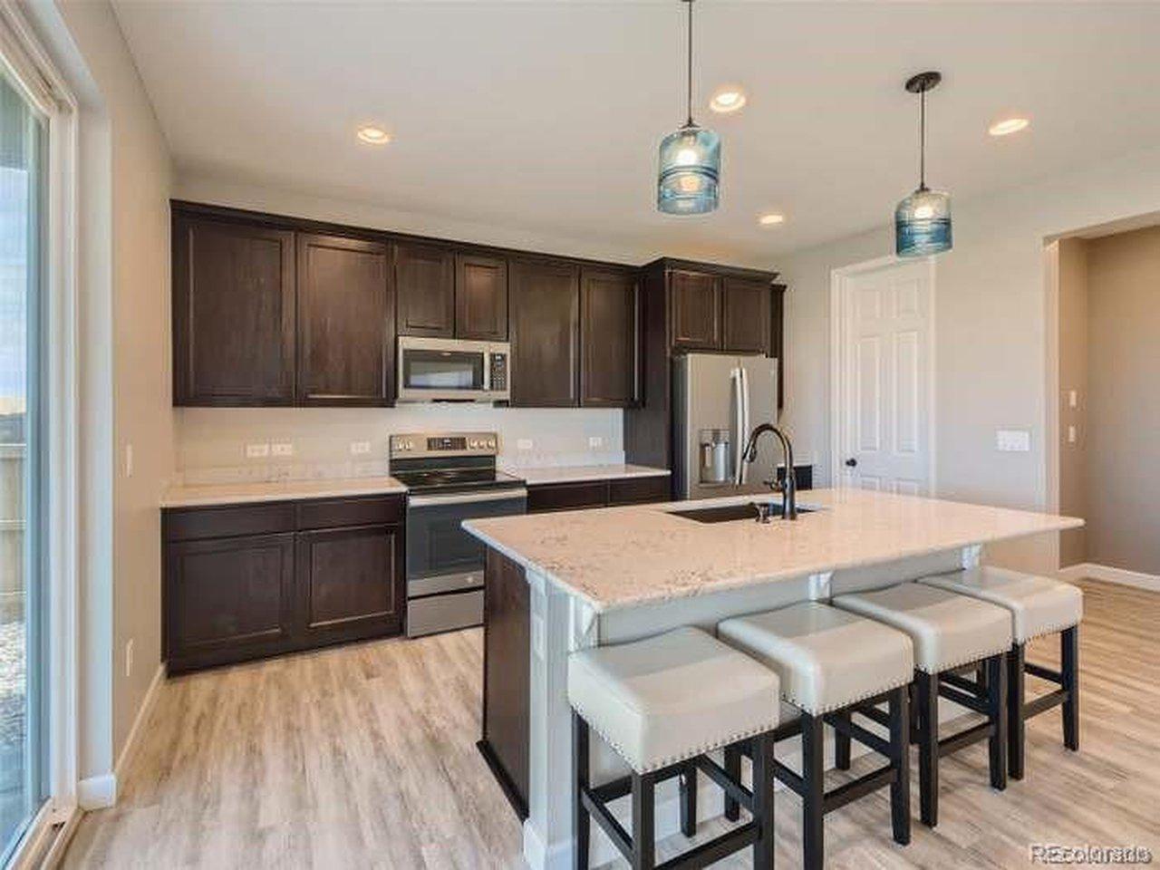 E 10th Dr, Aurora, CO 80018