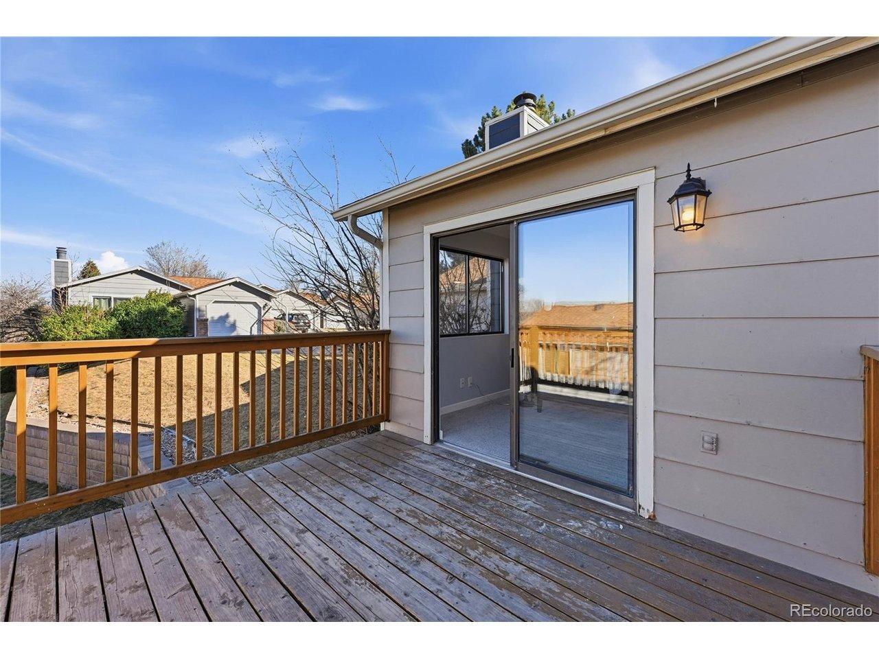 W Crestline Cir, Littleton, CO 80120