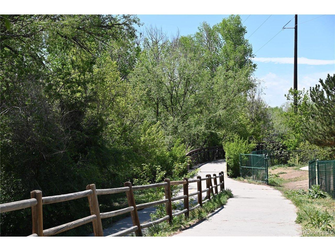 W Lehow Ave, Englewood, CO 80110