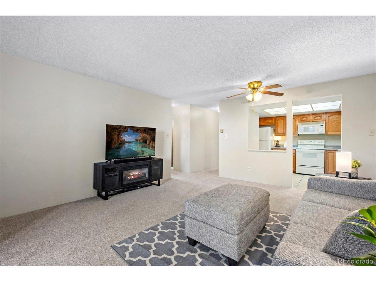 E Marina Dr, Aurora, CO 80014