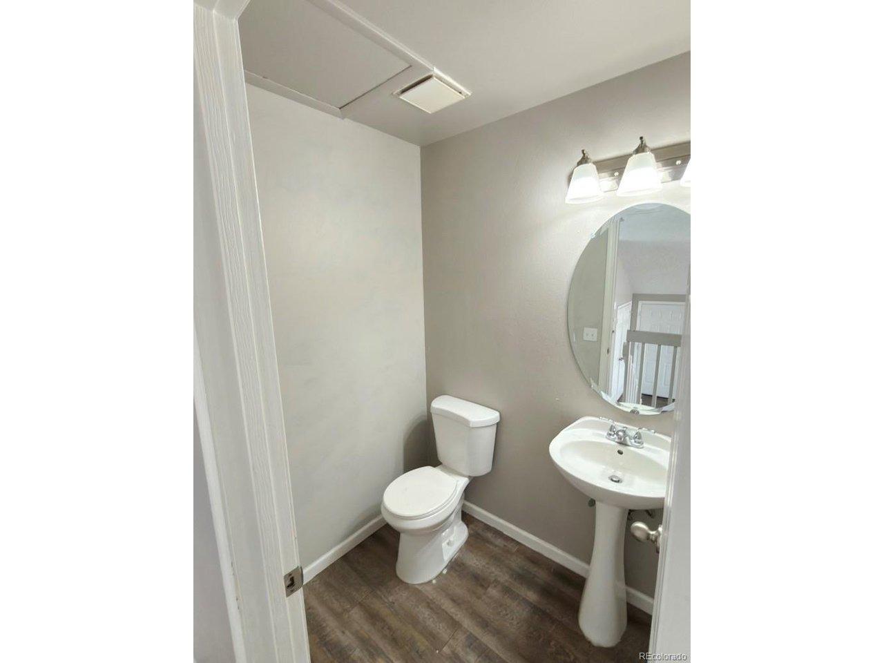 S Danube Cir, Aurora, CO 80013