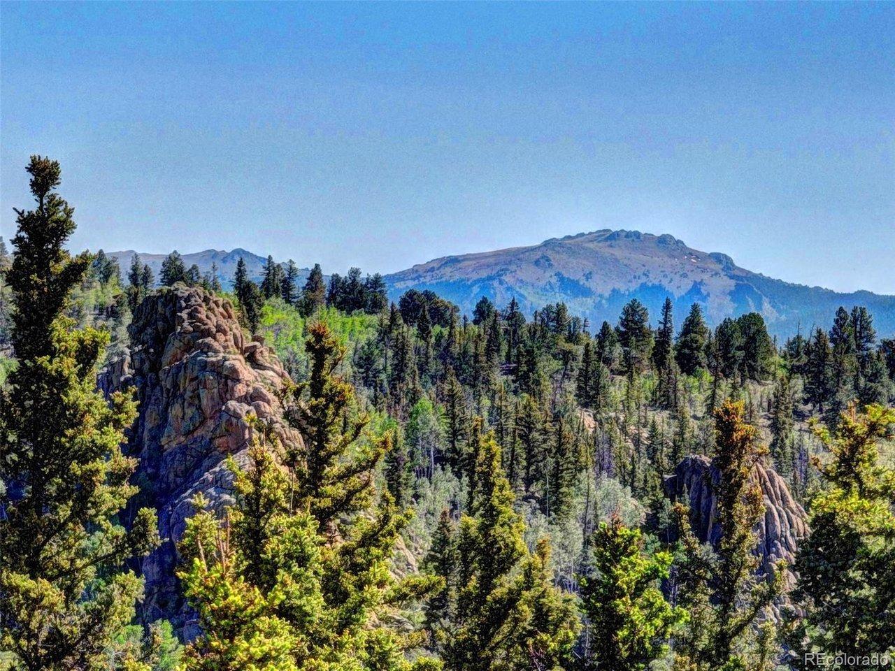 Deadwood Dr, Jefferson, CO 80456