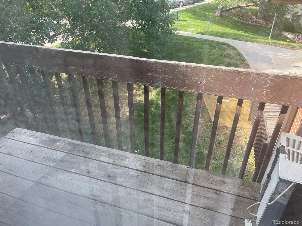 E 2nd Ave, Aurora, CO 80011