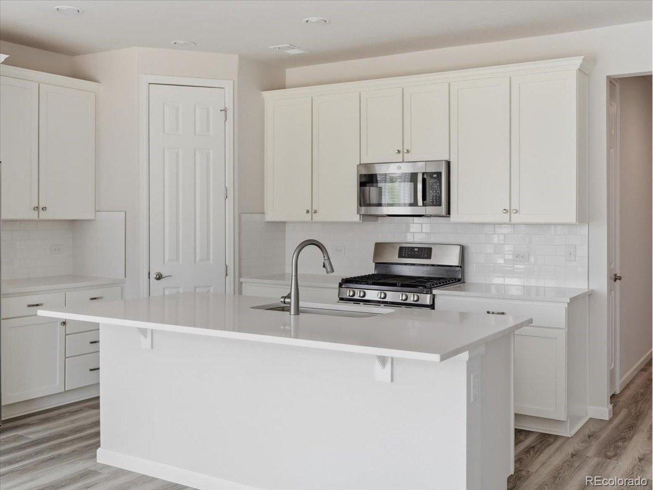 Shady Oaks Dr, Windsor, CO 80528
