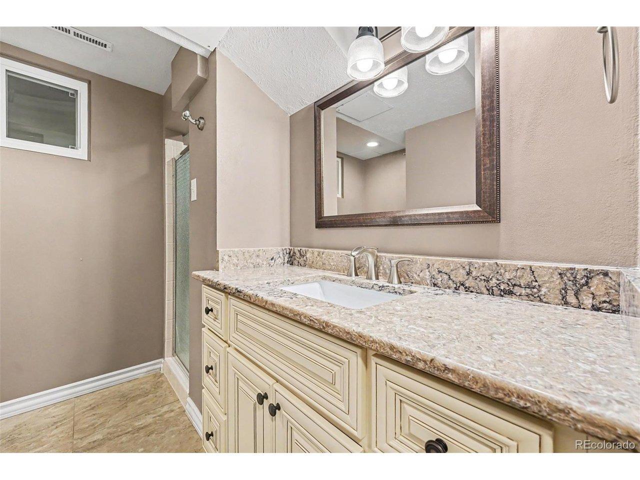 S Glencoe St, Denver, CO 80246