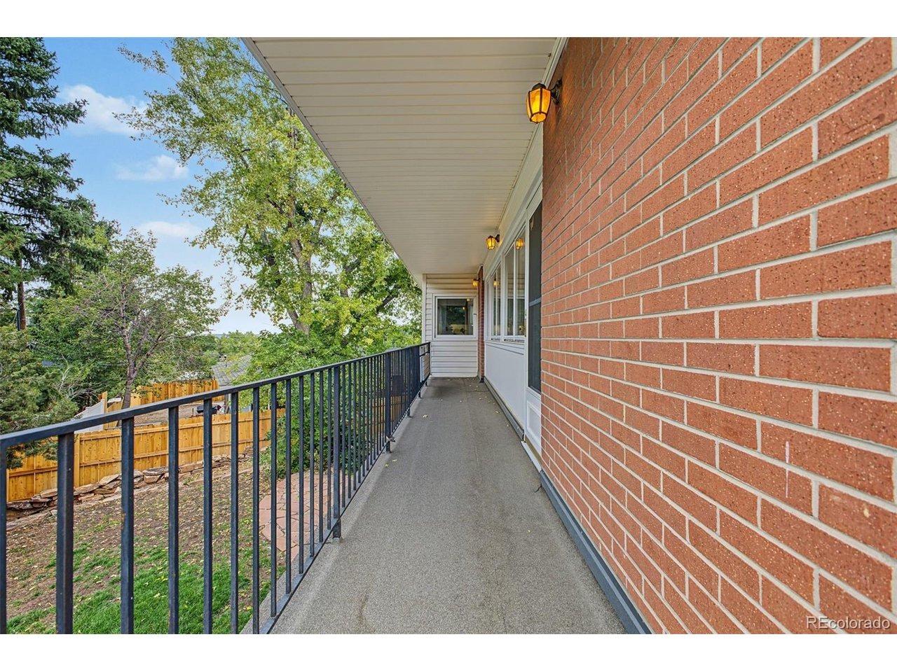 Queen St, Lakewood, CO 80215