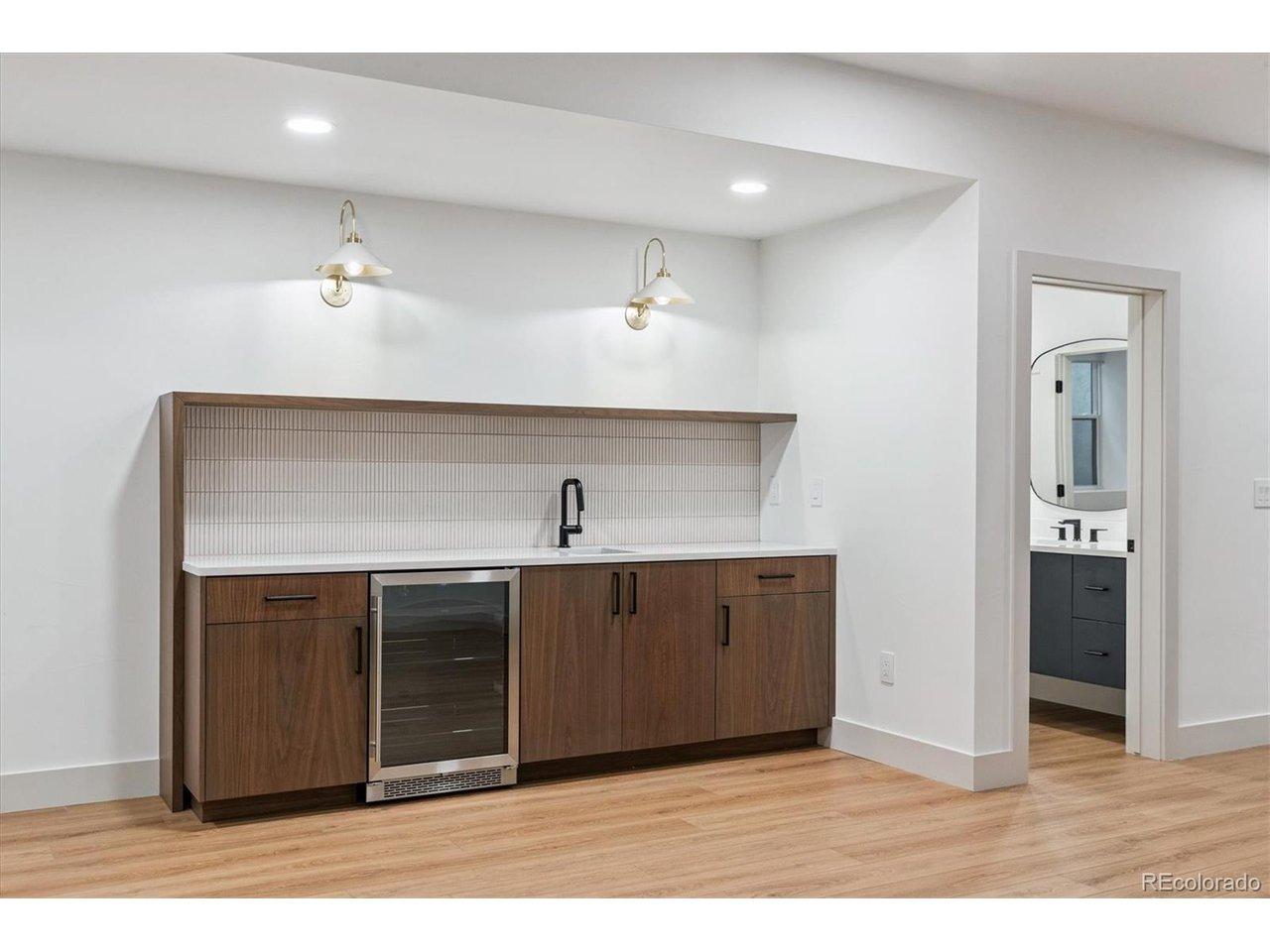 S Saint Paul St, Denver, CO 80210