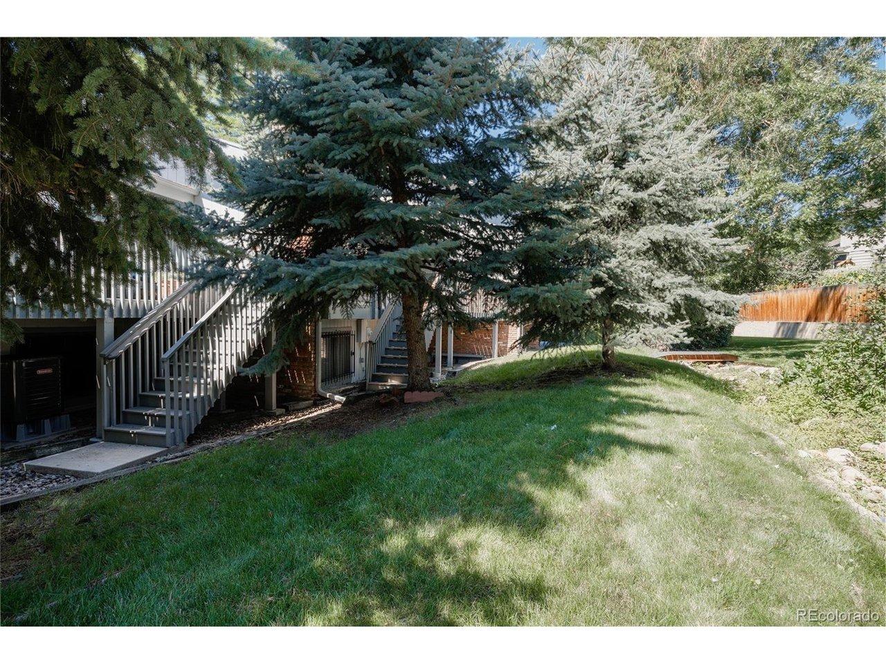 S Wadsworth Cir, Lakewood, CO 80227