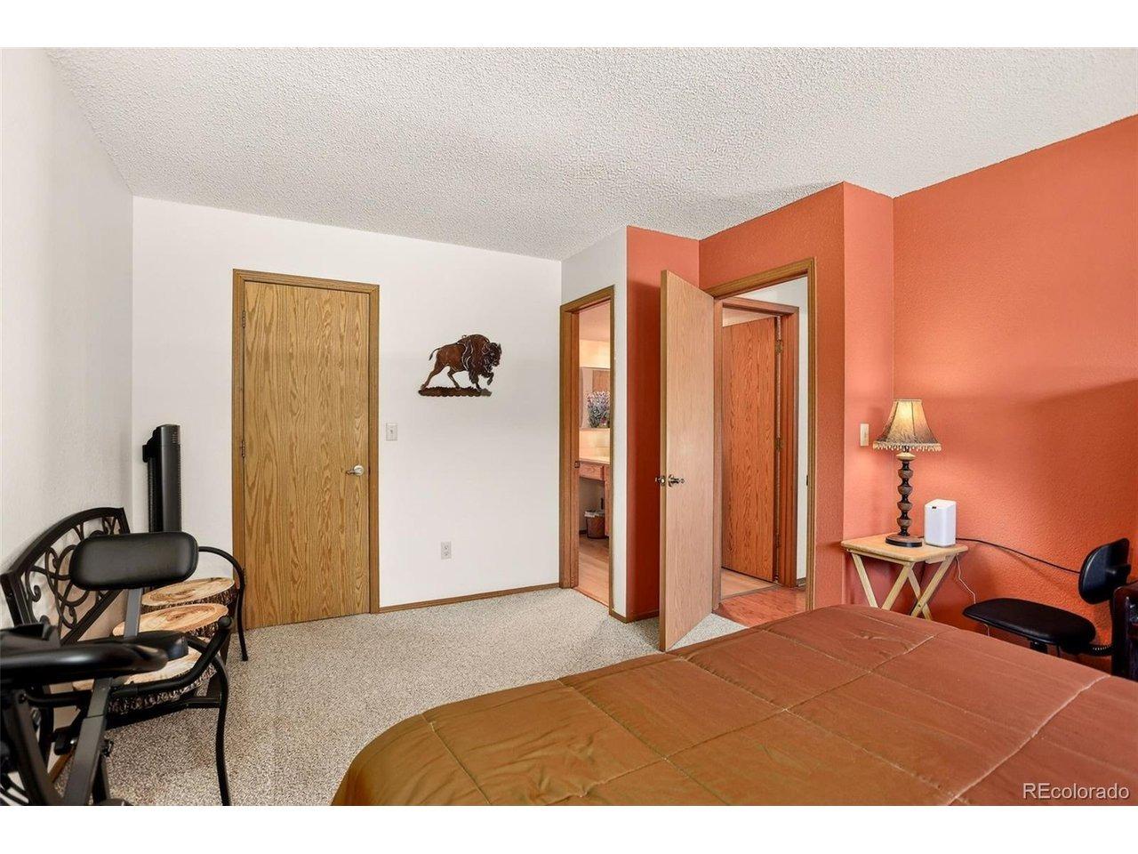 W Cedar Dr, Lakewood, CO 80226