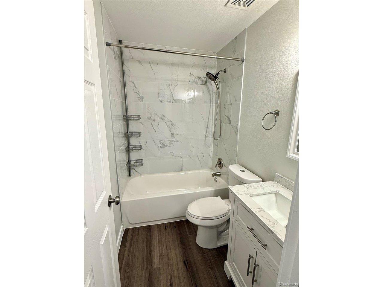 E 19th Pl, Aurora, CO 80011
