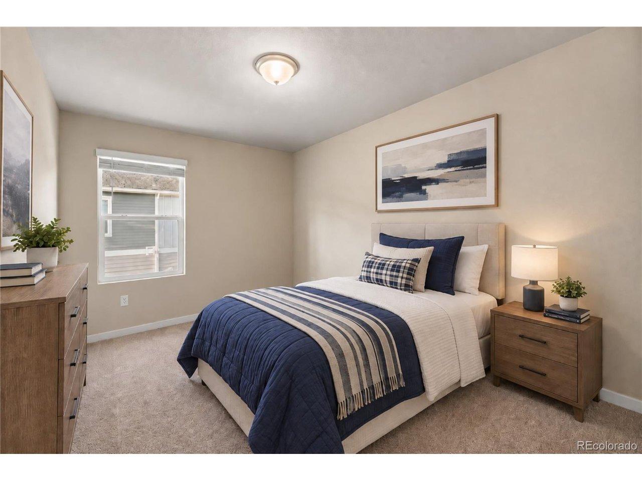 S Flat Cir, Longmont, CO 80503