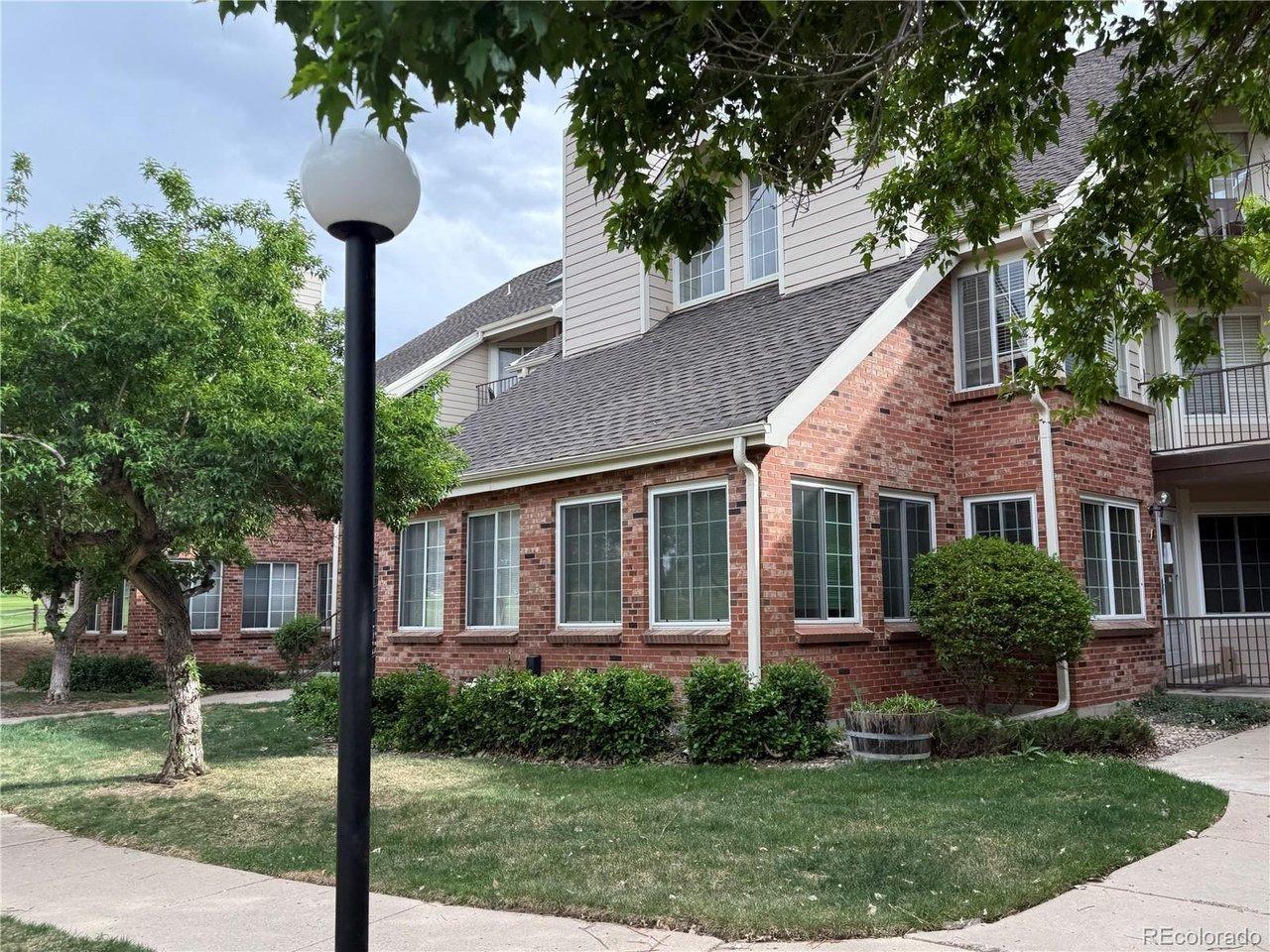 E Lehigh Ave, Aurora, CO 80014