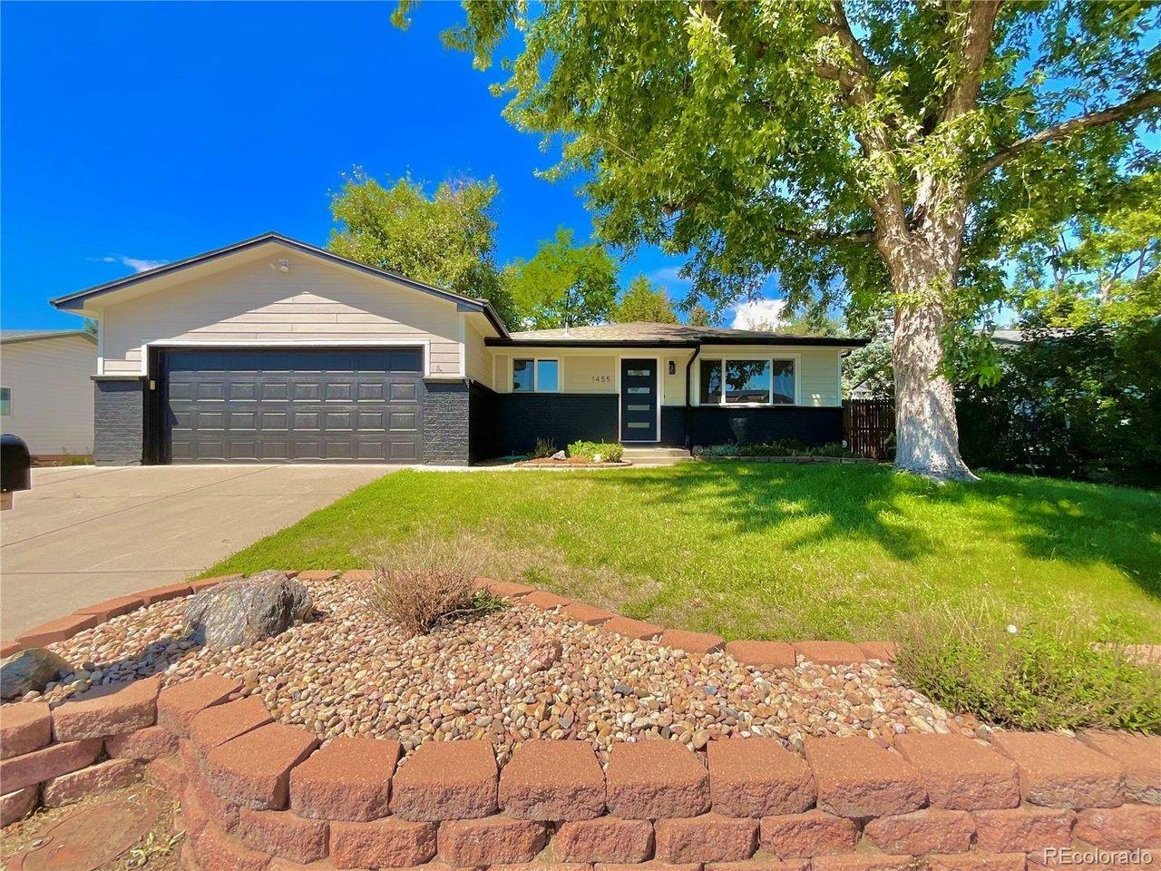 S Hoyt St, Lakewood, CO 80232