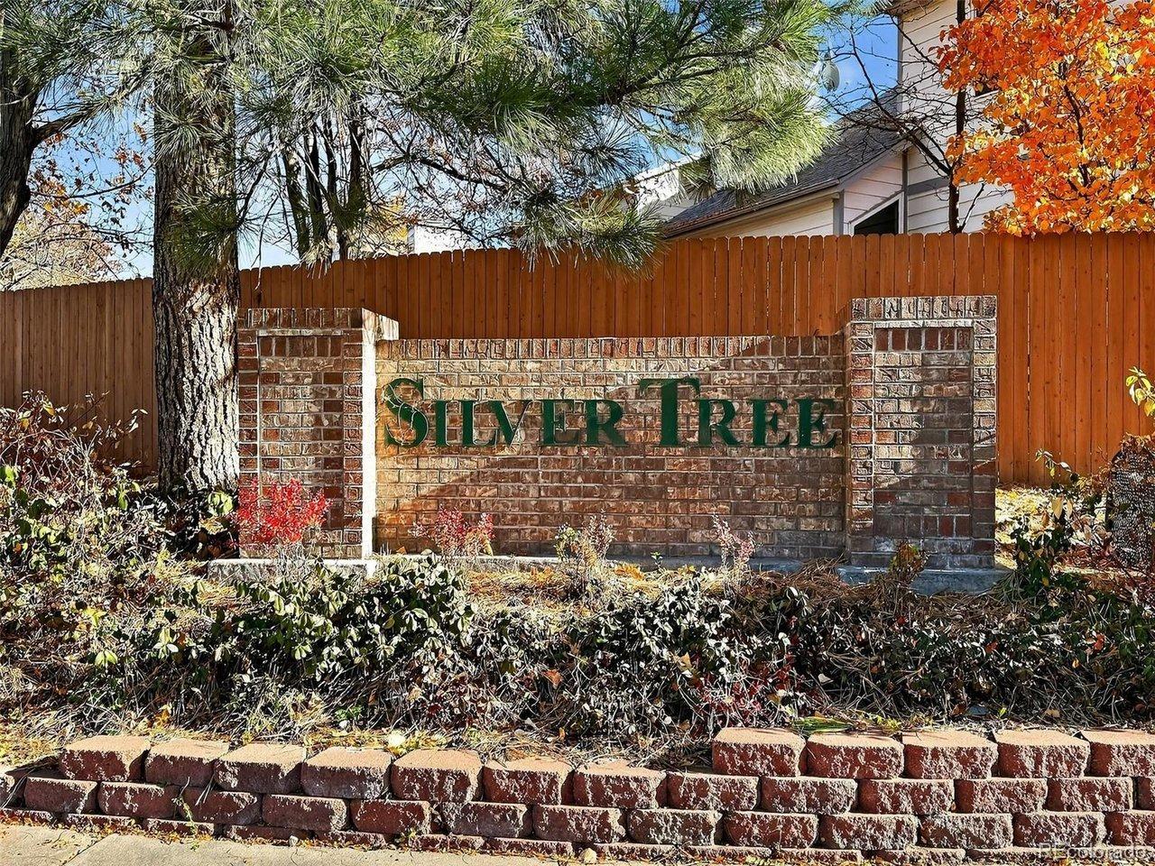 S Flower Cir, Lakewood, CO 80232