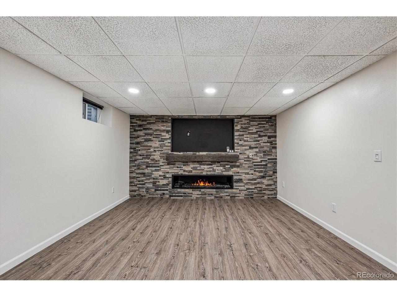S Pierson Ct, Denver, CO 80232
