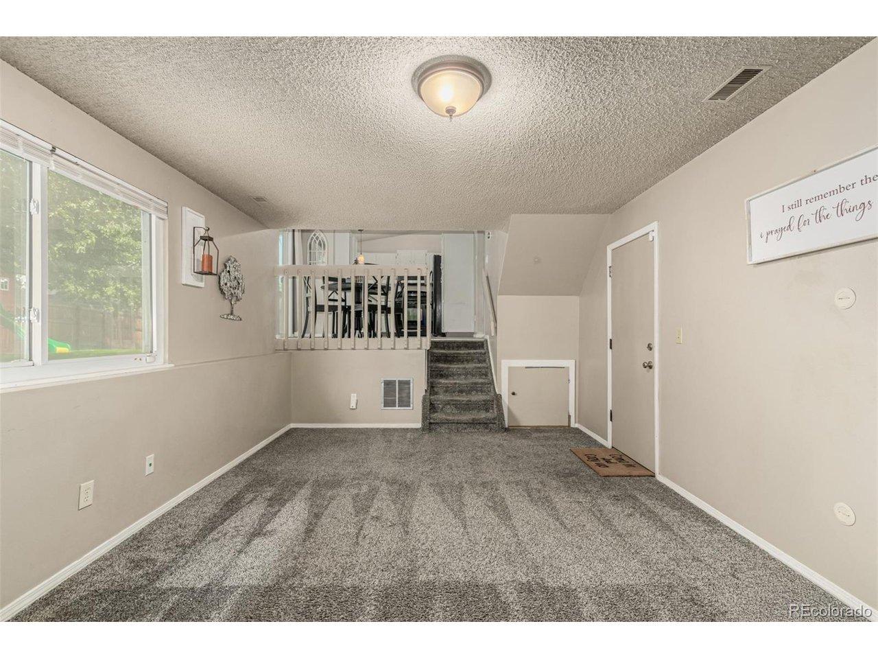 Bridgewater Dr, Colorado Springs, CO 80916
