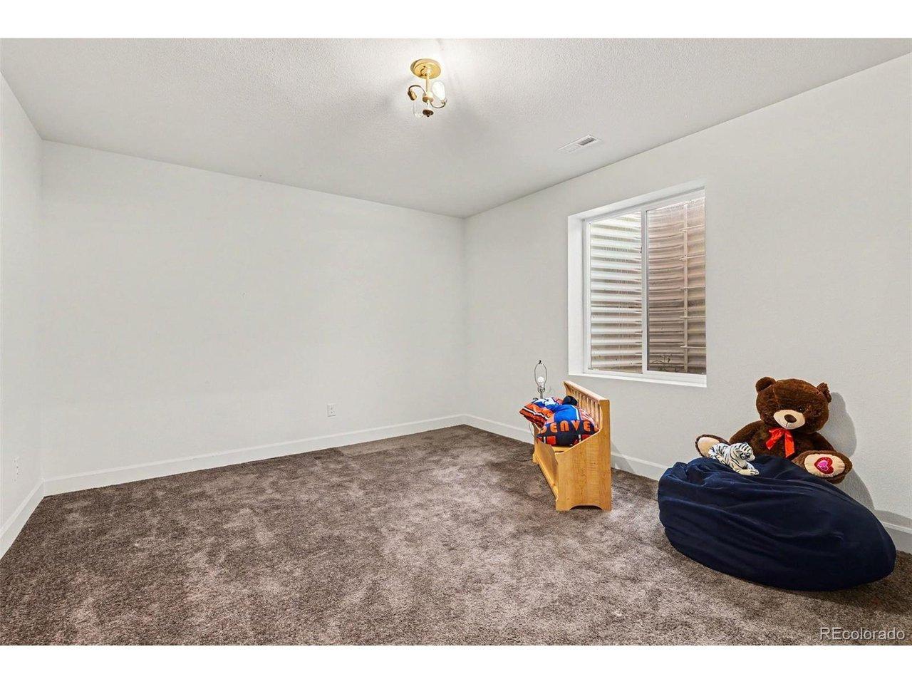 Pitkin Ct, Commerce City, CO 80022
