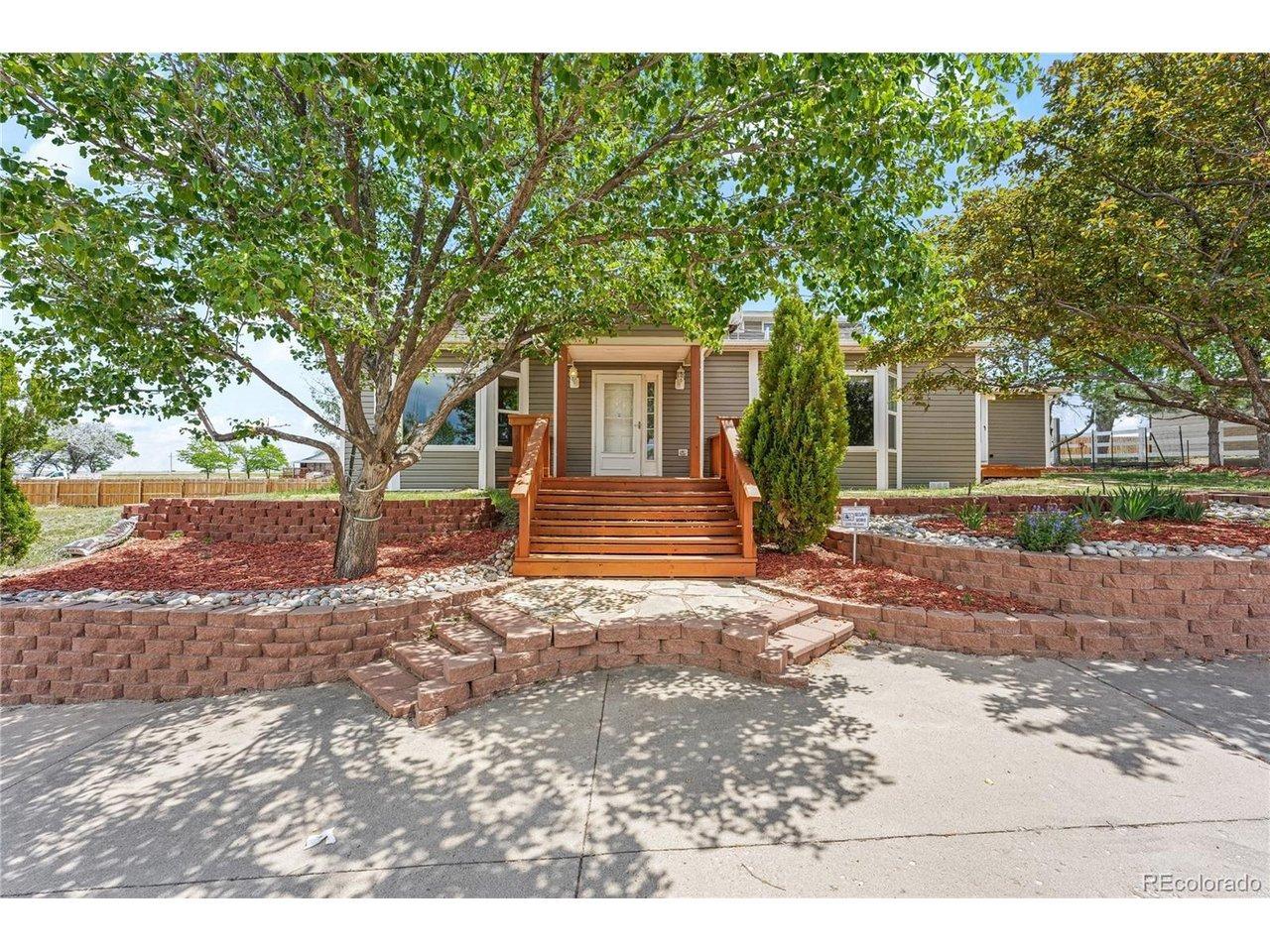 E 11th Ave, Aurora, CO 80018