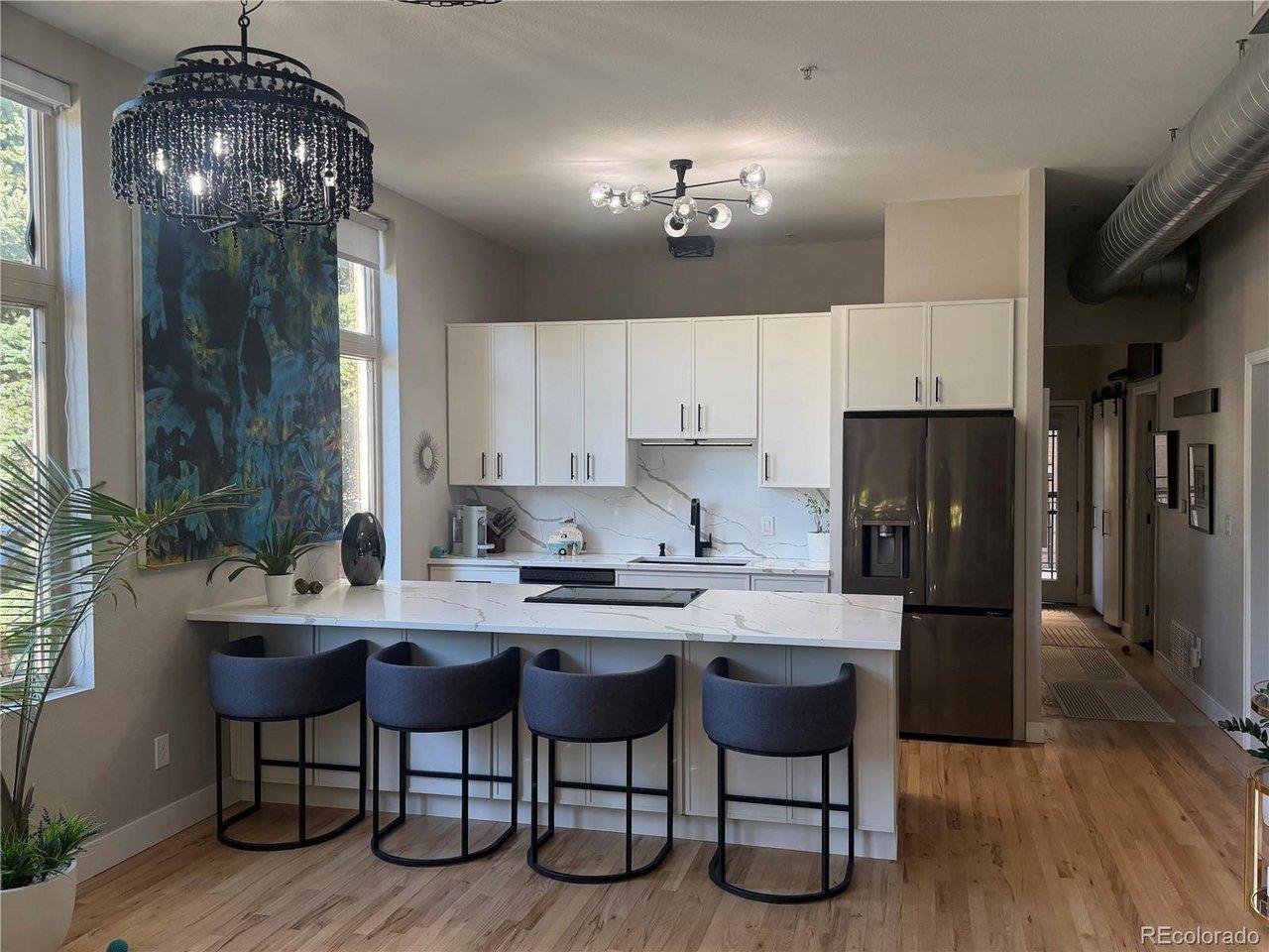 Roslyn St, Denver, CO 80230