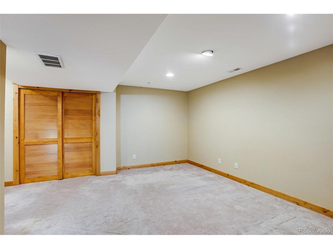 Carina Cir, Loveland, CO 80537