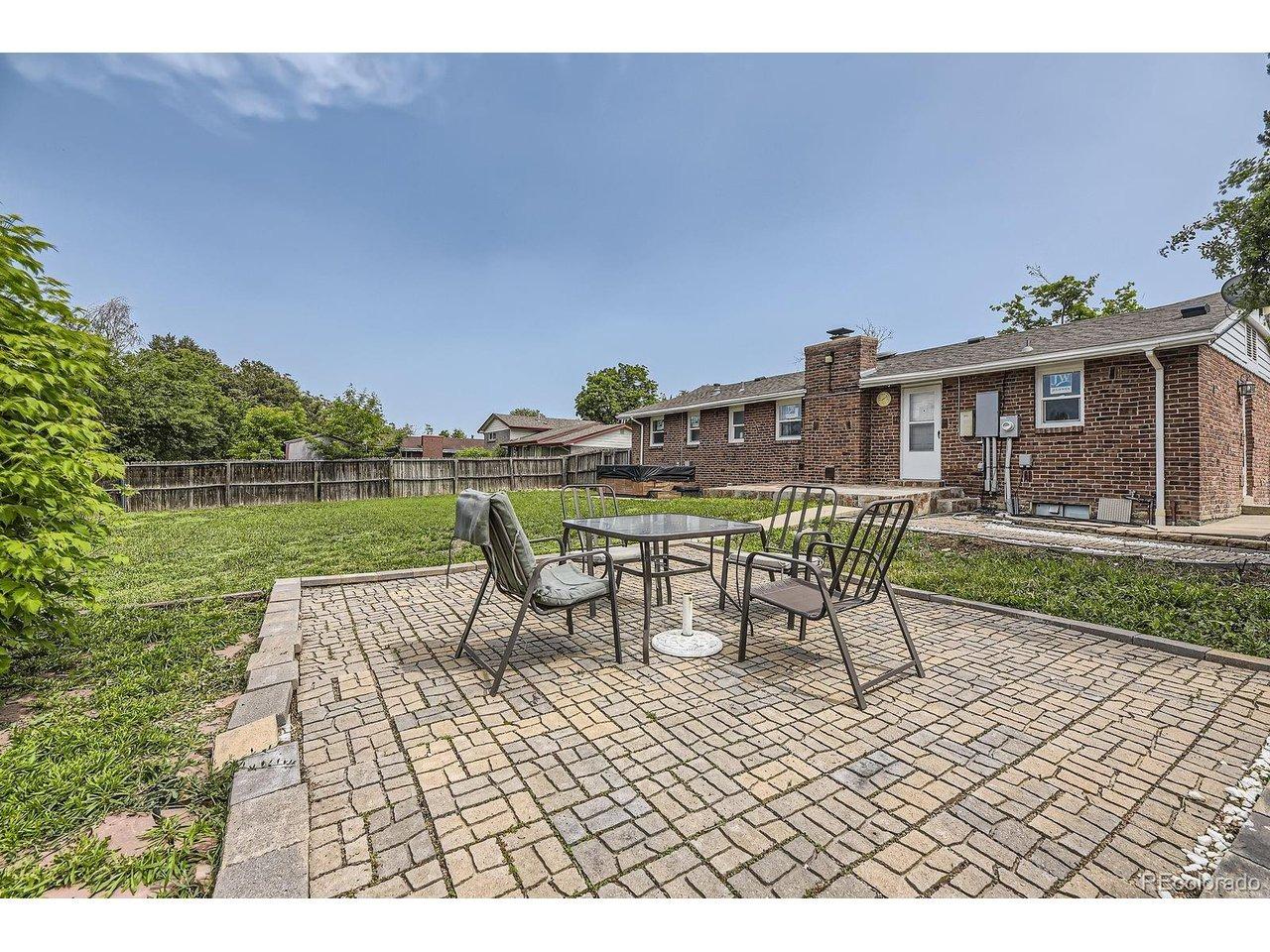 E 6th Pl, Aurora, CO 80010