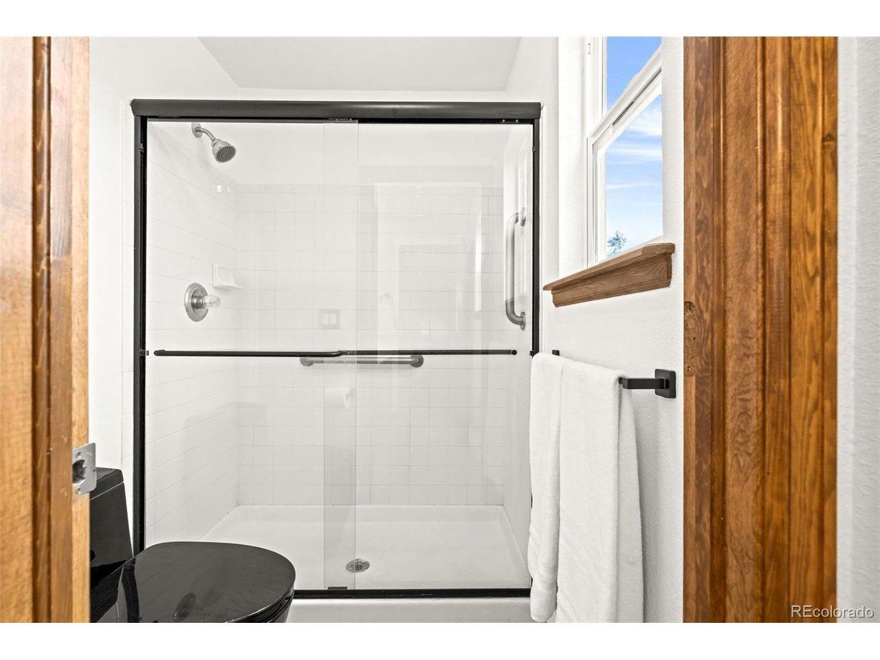 E 105th Ct, Henderson, CO 80640
