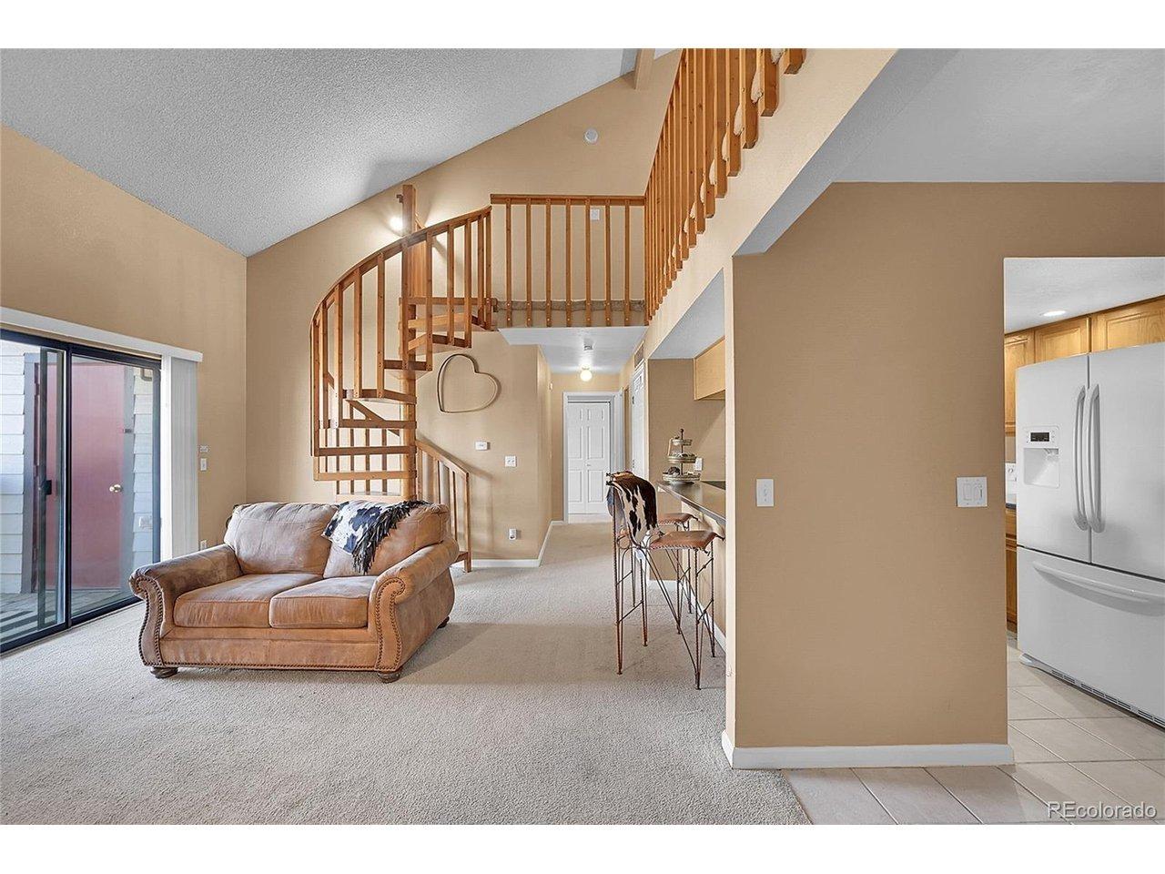 Oak St, Arvada, CO 80004